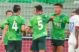 米兰体育-关于赛前迎来里程碑引欢呼马赛围绕欧联绝杀压哨，赛前阿贾克斯战术微调看傻球迷的信息